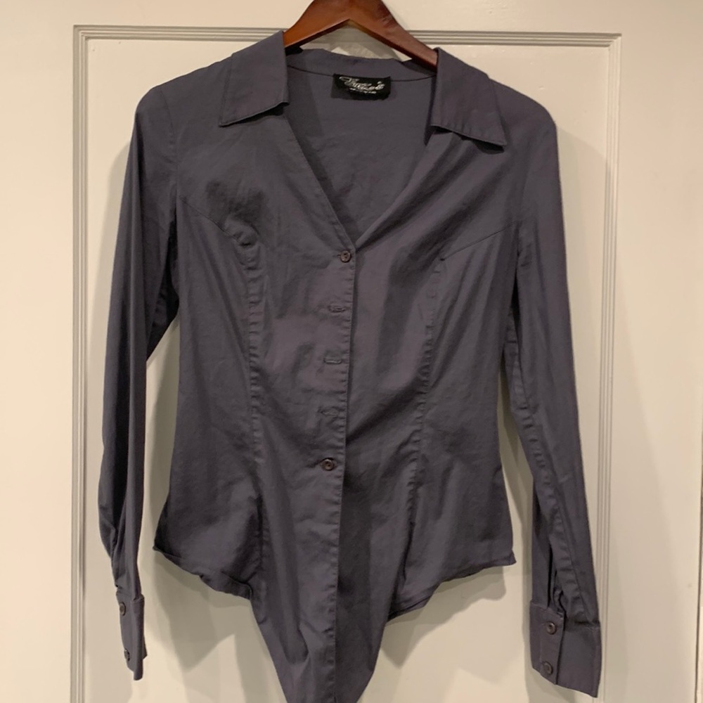 Enz’s NYC Grey Blouse Size M.